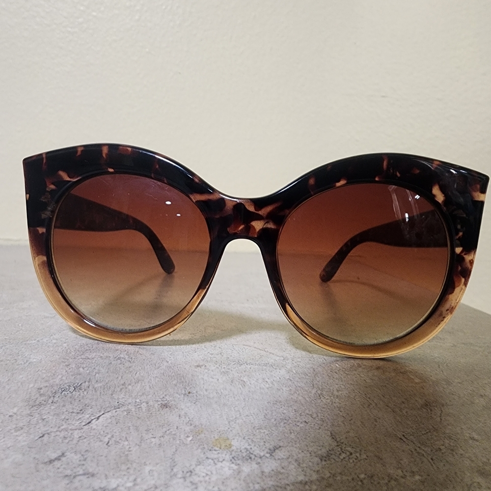 Steve Madden Sunglasses